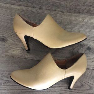 Beige fits well heels